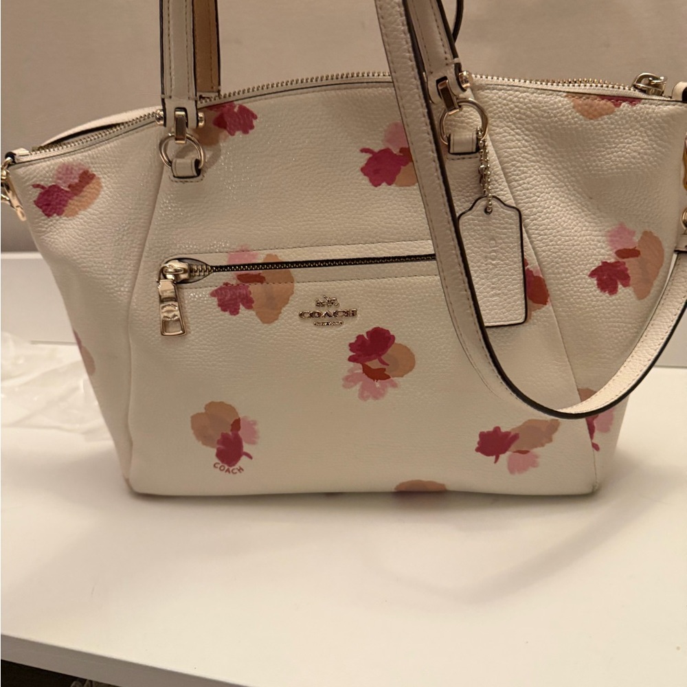 Coach Prairie Satchel with Pop Floral Print in Gold/Chalk Multi - Picture 9 of 9